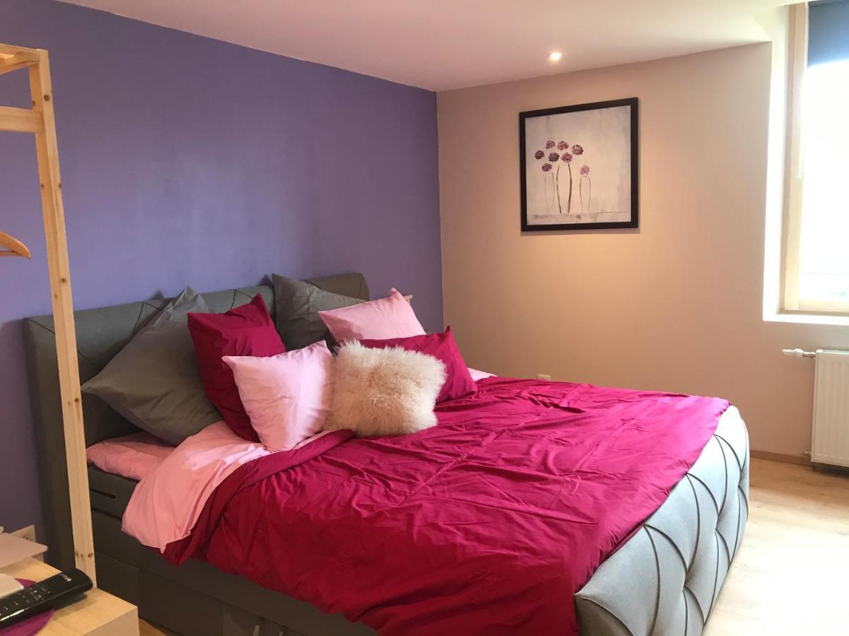 La Bergerie Des Amandiers Chambres Et Table D'Hotes 말라타번 외부 사진