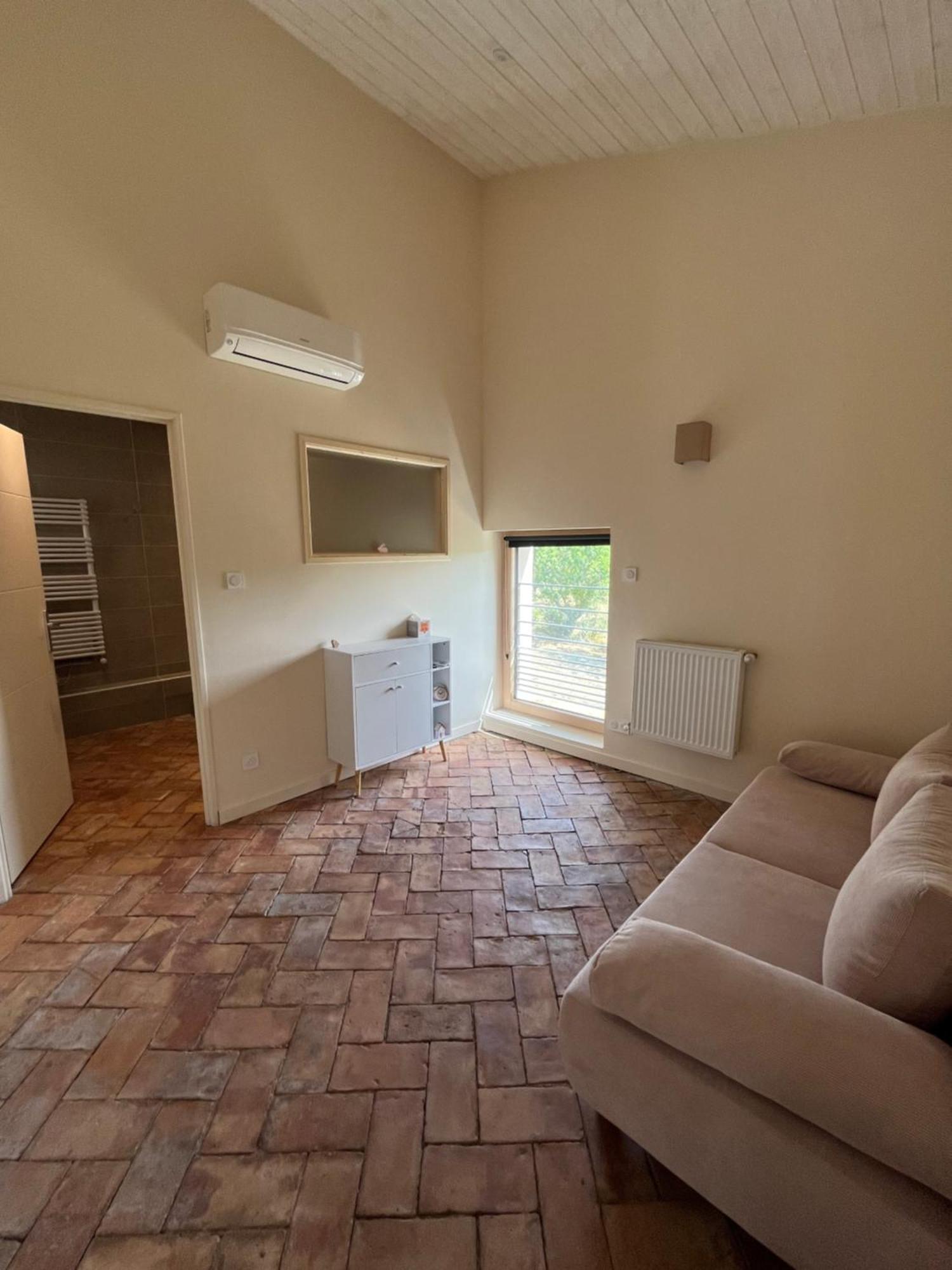 La Bergerie Des Amandiers Chambres Et Table D'Hotes 말라타번 외부 사진